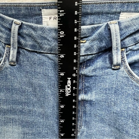 Frame‎ Le Crop Mini Boot Fray Hem Jeans Size 27 Blue Denim Medium Wash - Picture 11 of 13